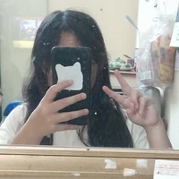 Con nắm kịch bản truyện
