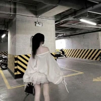 Hoàng Tuệ Nhã-mẹ nu9