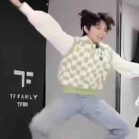 tg báo số 2 ko ai dám đứng số 1