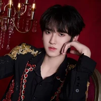 Tả Kỳ Hàm anh²