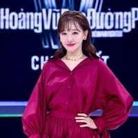 Hariwon (mẹ anh )