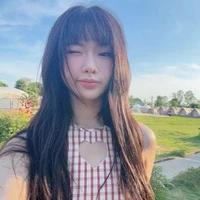 Nguyễn Lê Ngọc Ánh Sáng-Ánh Sáng Aza