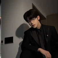 Đình phong( bạn thân nam 9)