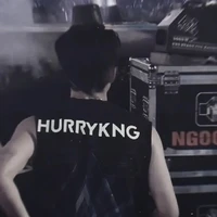 HURRYKNG(ko nhớ tên)