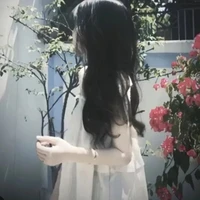 Hà Mai(lớp trưởng)