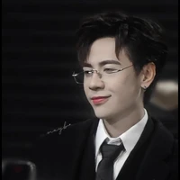 quang hồng