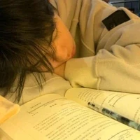 Học sinh nam (trừ ai cứ trừ)