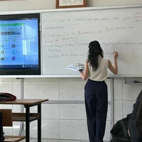 Nguyễn Thị Hồng Nhung - GVCN Lớp 10A1