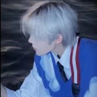 Lưu Hạ Kiệt( nam9)