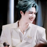 Hoàng Đức Duy {Captain boy}