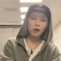 Nguyễn Hữu Sơn_Swan Nguyễn