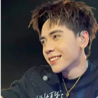 Quang Hùng 