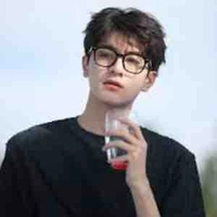 Minh huy(em trai nam9)