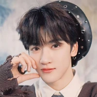 Đặng Giai Hâm(DJX)