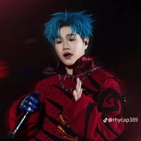 Hoàng Đức Duy ( Captain boy)