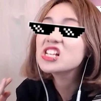 tác giả mê gái