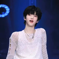 Trương Hàm Thụy_y