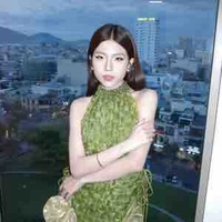 Nguyễn Lê Diễm Hằng-mợ cả