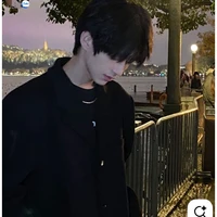 Hoàng Minh(ng thik nu9)