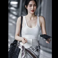 linglingwaraha( chị cô)