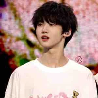 Trương Dịch Nhiên 