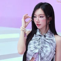 Khương Hoàn Mỹ-Orange(Em)