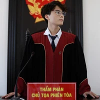 Thẩm phán