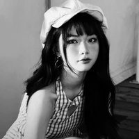 Nguyễn Lê Ngọc Ánh Sáng–Aza