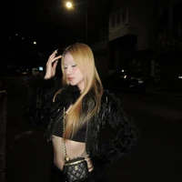 Trần Thùy Dương [Saabirose]