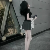 mẹ anh
