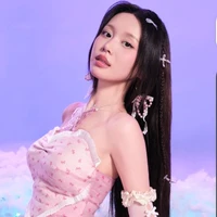 Tiểu thư Han Sara