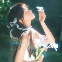 Hạ Tĩnh Nhi (ả)