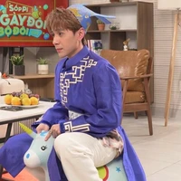 🌷🧸Yuri🧸🌷