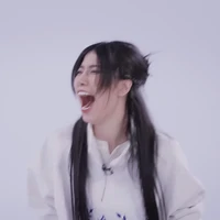 chủ tus//tác giả//