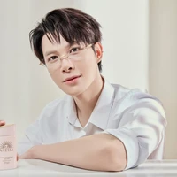 Bùi Anh tú