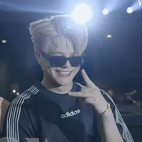 tg bị khùng