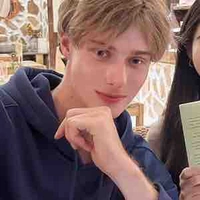 𝐒𝐞𝐰𝐚𝐫𝐝 𝐇𝐮𝐠𝐨 𝐁𝐫𝐨𝐰𝐧 - 𝟐𝟎𝟎𝟓