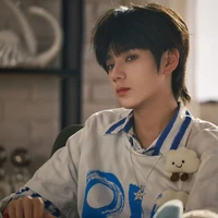 Vương Lỗ Kiệt_anh