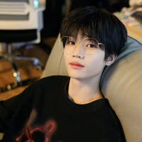 Lý Gia Sâm_hắn