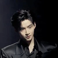 huỳnh hoàng hùng_gemini🐻