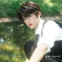 Quan Tuấn Thần_anh 1