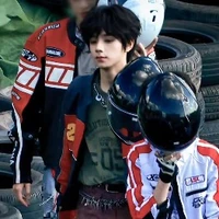 Vương Lỗ Kiệt_hắn