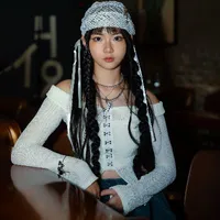 Nguyễn Lê Ngọc Ánh Sáng/Aza