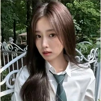 Kang Hyewon