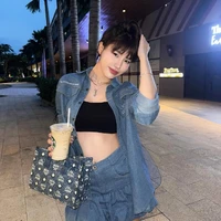Nguyễn Diệu Huyền - Cô