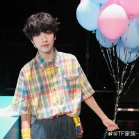 Nhiếp Vĩ Thần ° Anh °