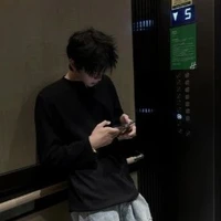 Thẩm Tư Hoàng_(@Tuhoag)