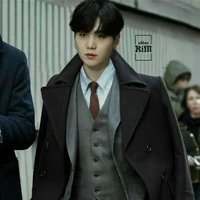 Min Yoongi - Suga