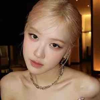 ROSÉ 