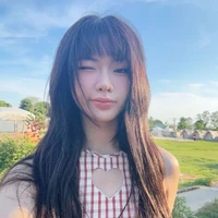 Nguyễn Lê Ngọc Ánh Sáng - Aza